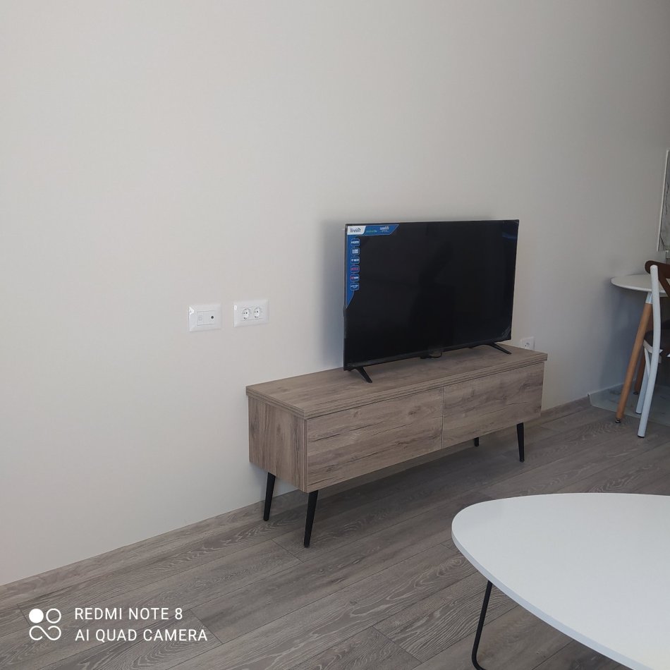 Tirane, jepet me qera 1+1 Kati 2, 55 m² 350 € (News 24)