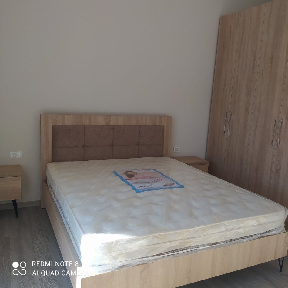 Tirane, jepet me qera garsonier Kati 3, 35 m² 280 € (News 24 , rruga Aleks Caci)