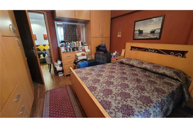 Tirane, shitet apartament 2+1 Kati 8, 84 m² 145.000 Euro (Konuna e Parisit)