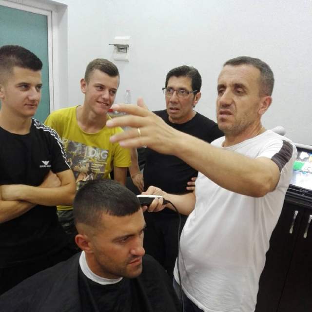 Tirane, kurse Formimi profesional per berber