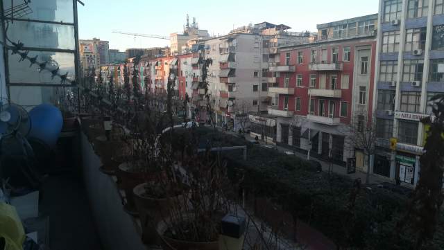 Tirane, shes apartament Kati 4, 92 m² 190.000 Euro (Bulevardi Zogu i 1)