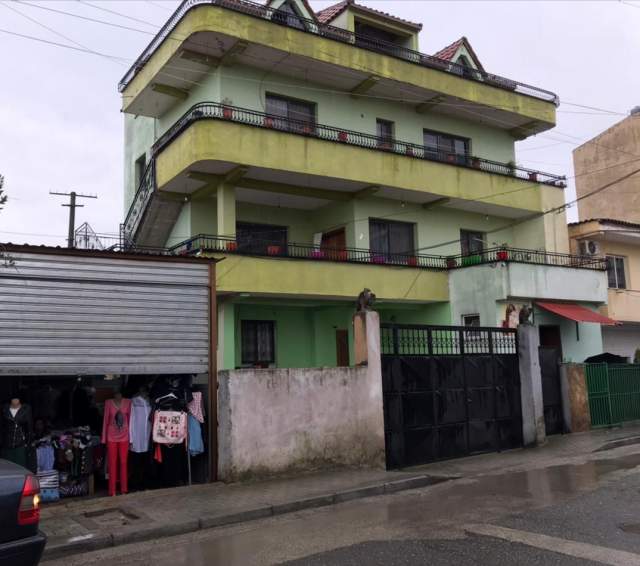 Tirane, shes Vile 380.000 Euro