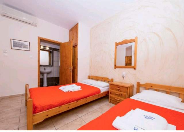 Greqi Shitet Hotel me 18 dhoma buzë detit 460 m²