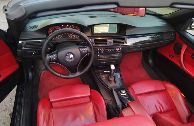 Elbasan, shes kabriolet BMW 325 Viti 2007, 5.500 Euro