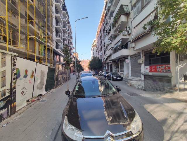Tirane, shitet dyqan Kati 0, 15 m², 54900 Euro (Marko Boçari)