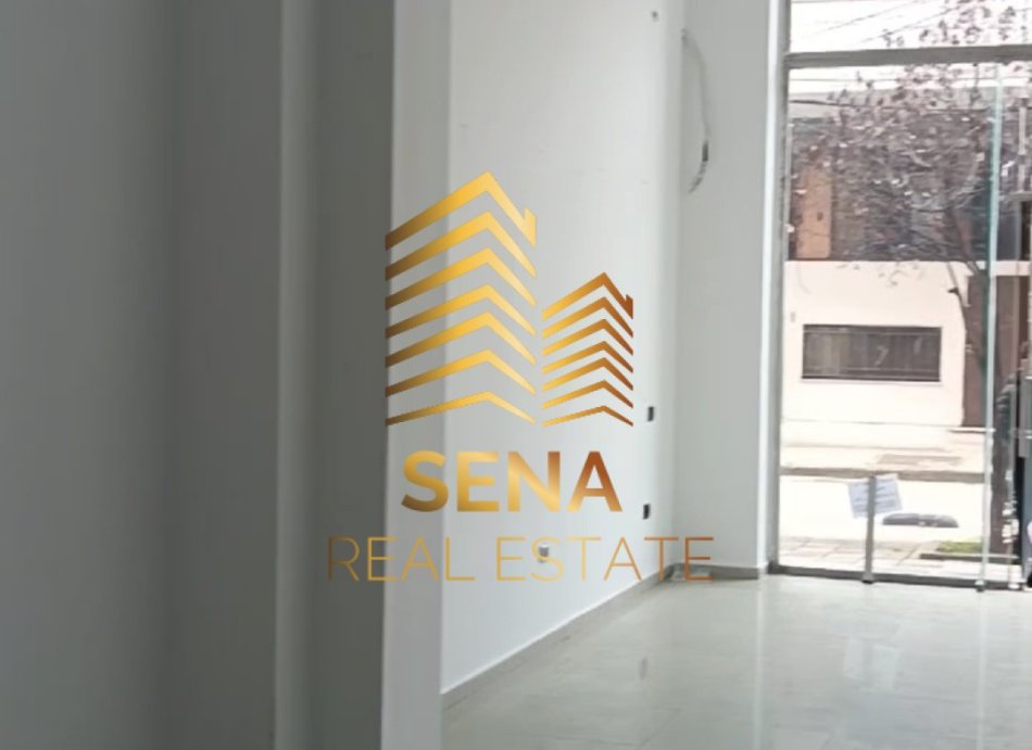 Tirane, jepet me qera ambjent biznesi Kati 1, 80 m² 1.300 € (Rruga Muhamet Gjollesha)