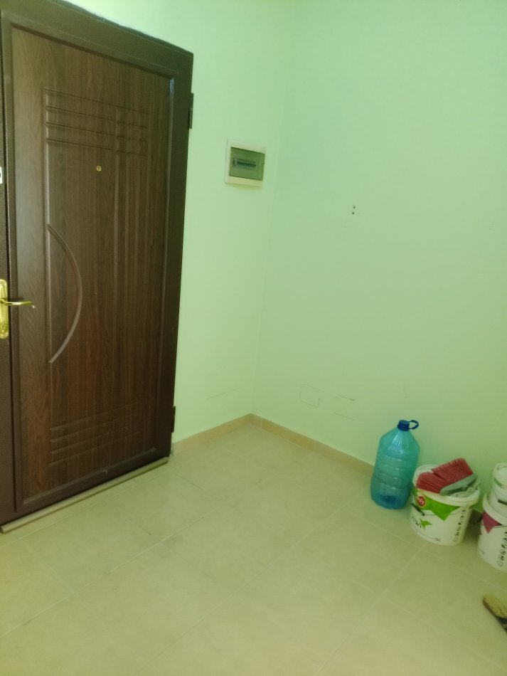 Tirane, shitet apartament 1+1+Ballkon Kati 1, sipërfaqe totale 79 m²,çmimi  80.000 € (Muhamet Deliu)FRESKU