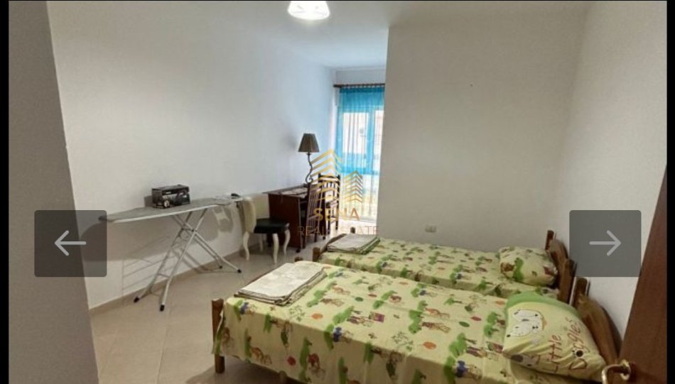 Tirane, jepet me qera apartament 2+1+Ballkon Kati 2, 112 m² 600 € (Zogu i Zi)