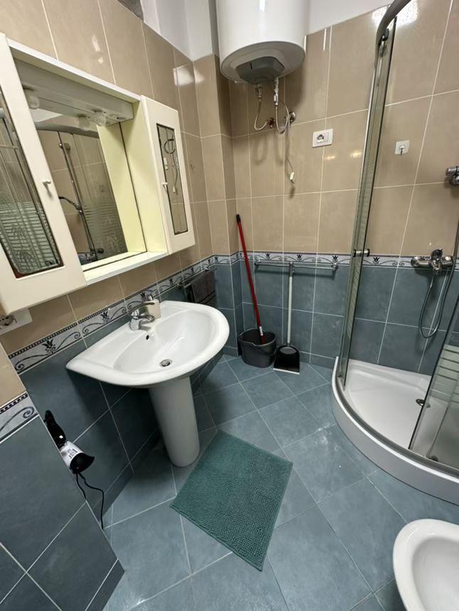 Golem, shes apartament 1+1+Ballkon Kati 3, 65 m² (Hotel Flowers plazh Golem)
