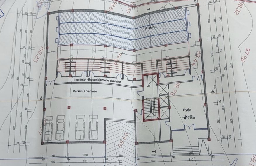 Tirane, shes Kati -1, 760 m² 900.000 € (Liqeni Thatë Pranë Radisonit)