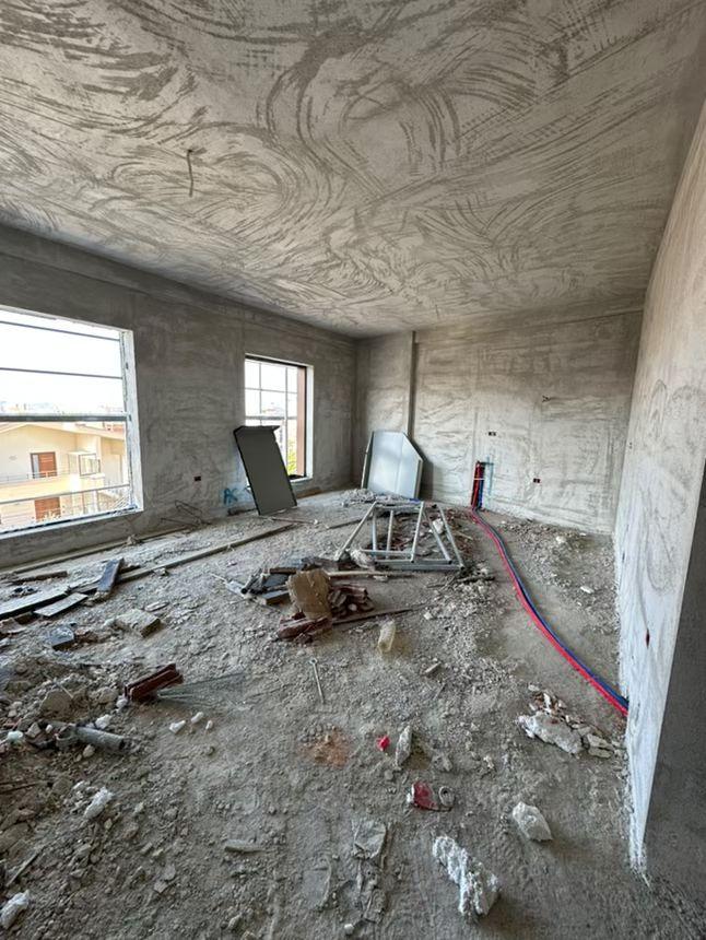 Tirane, shes apartament 2+1+Ballkon Kati 2, 105 m² Jordan Misja 160000euro