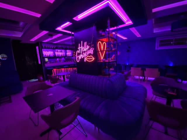 OFERTE SHITEN pajisjet Lounge Bar SUPER ULJE