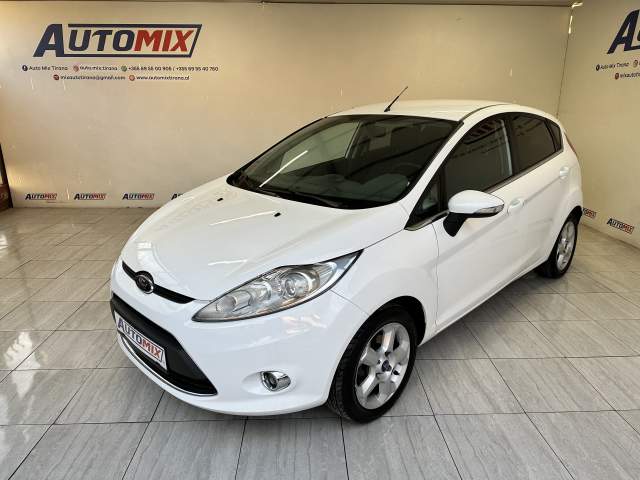 Tirane, shes makine Ford FIESTA Viti 2011, 6.200 Euro