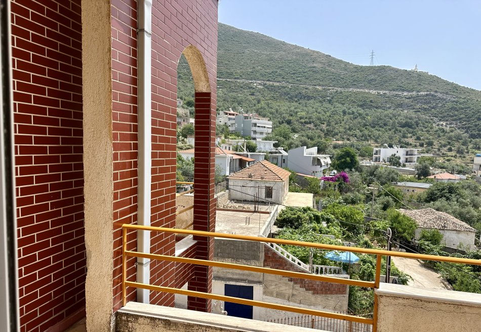 Dhermi - Palase, jepet me qera hotel Kati 4, 500 m² (Dhermi - Himar)