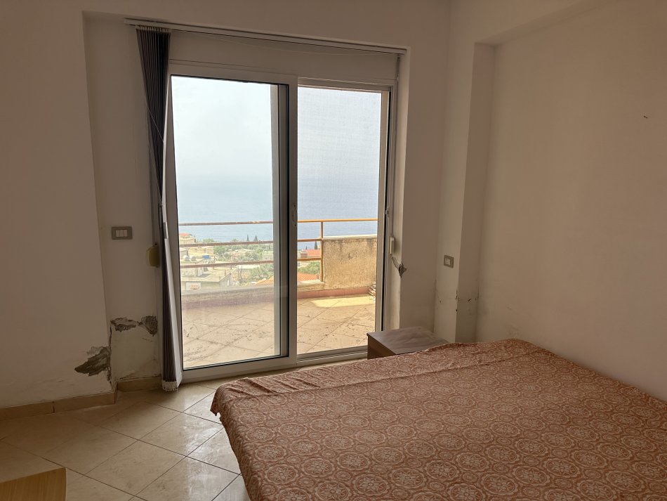 Dhermi - Palase, jepet me qera hotel Kati 4, 500 m² (Dhermi - Himar)