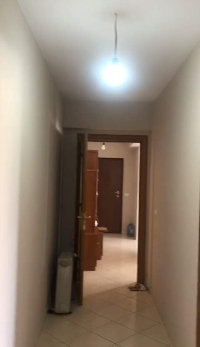Tirane, jepet me qera apartament 2+1+BLK Kati 3, 97 m² 35.000 Leke (Malajzjan,Terminali)