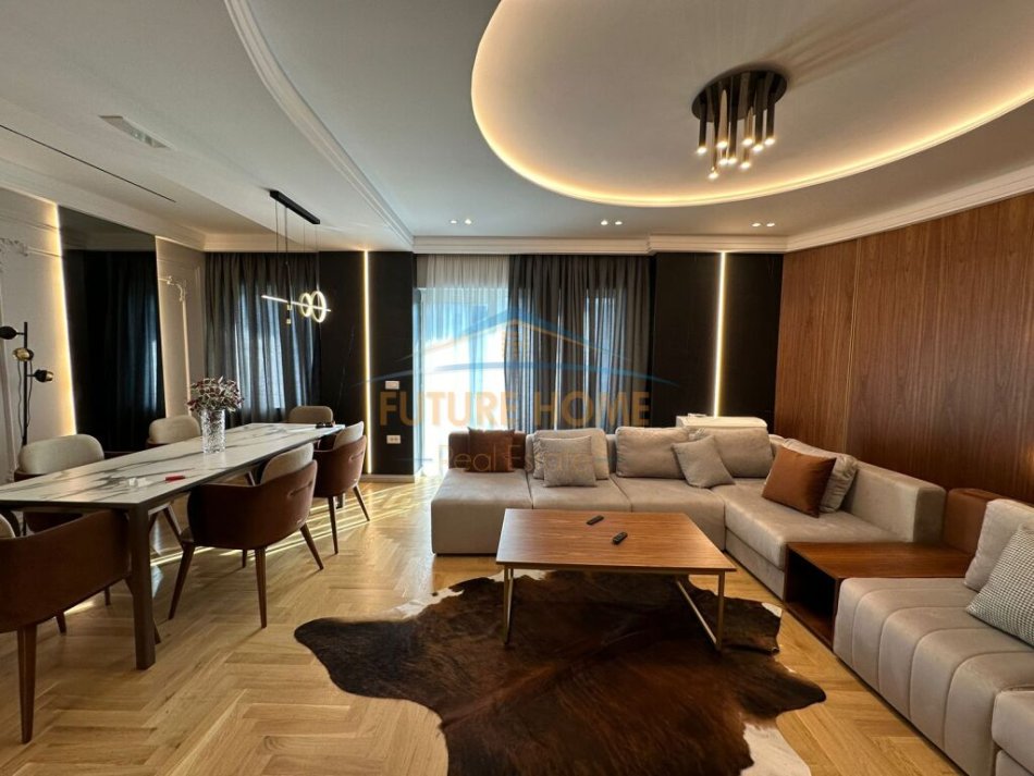 Tirane, jepet me qera apartament 2+1+Ballkon Kati 4, 107 m² 1.500 € (Kopshti Zoologjik)