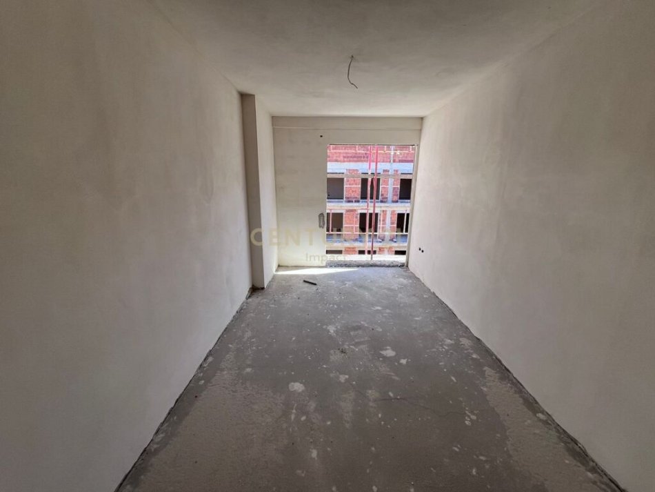 Tirane, shitet apartament 2+1, , 102 m² 140,000 € (Porcelan Rezidenca)