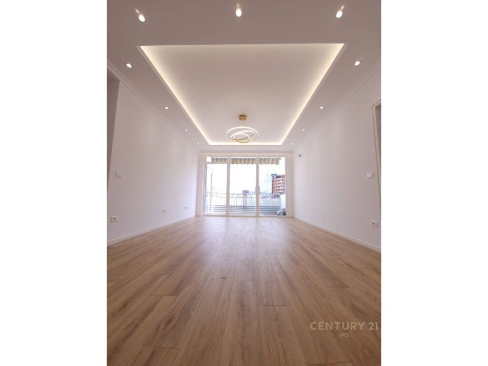 Tirane, shitet apartament 2+1, Kati 7, 95 m² 210,000 € (Zogu Zi)