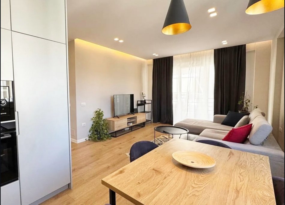 Tirane, shitet apartament 2+1+Ballkon , (Liqeni i thate,Green Terrace FZ)