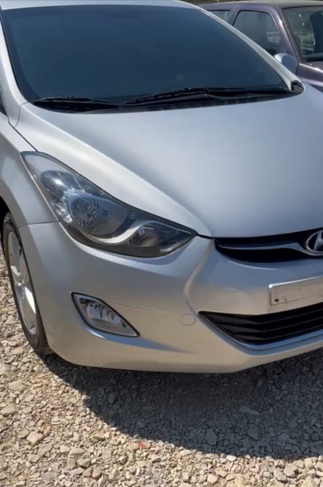 Shitet hyundai  6800€