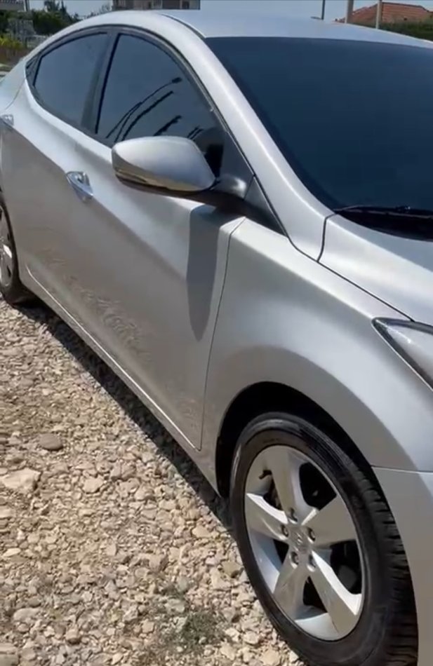 Shitet hyundai  6800€