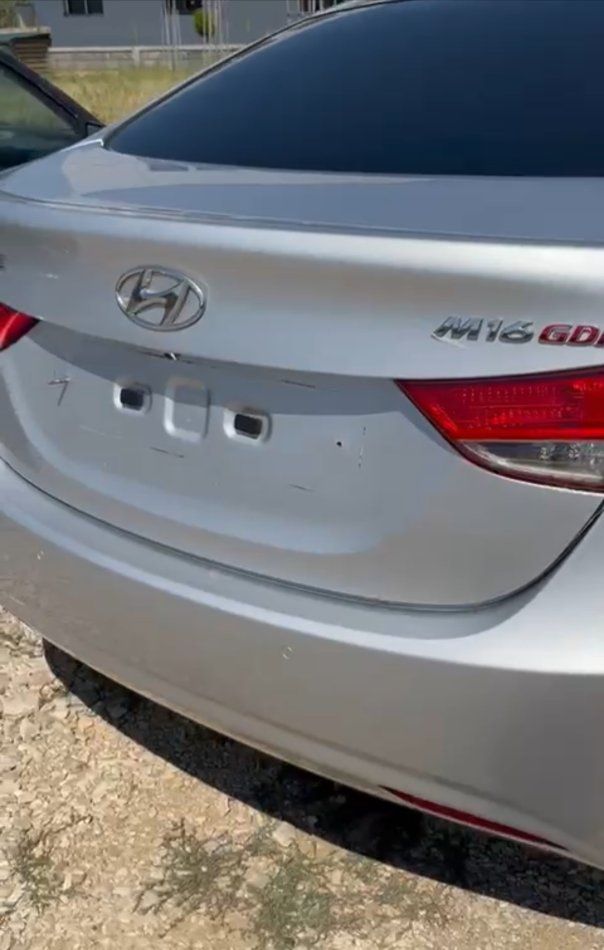 Shitet hyundai  6800€