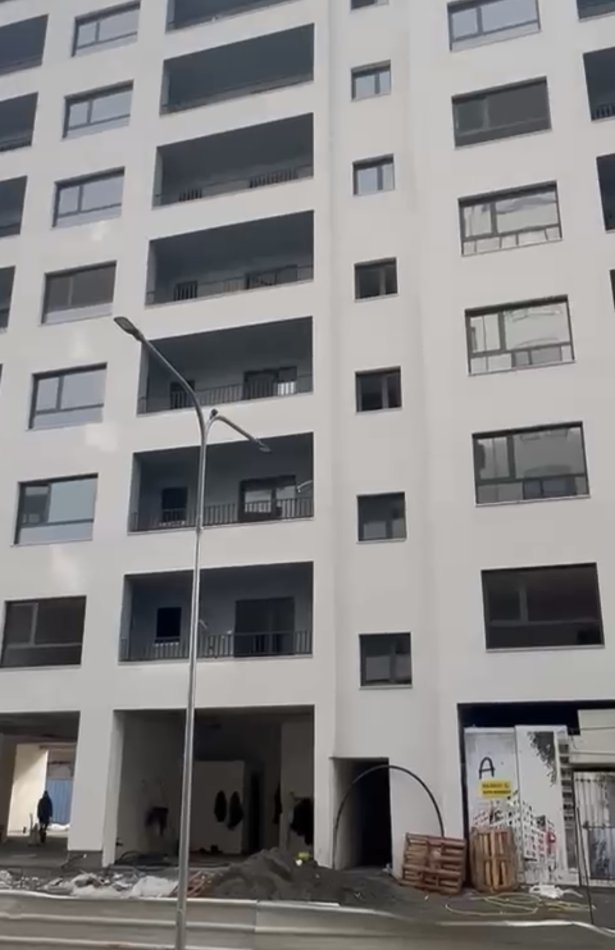 Tirane, shitet apartament 2+1 Kati 5, 111 m² 83.000 € (Rruga Teuta tek Ulliri)
