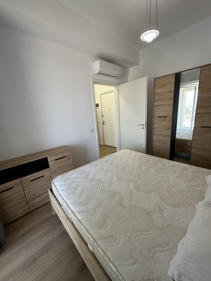 Tirane, jepet me qera apartament 1+1+Ballkon Kati 7, 60 m² 400 € (Pasho hysa Ali Dem Rezidenca Kaim)
