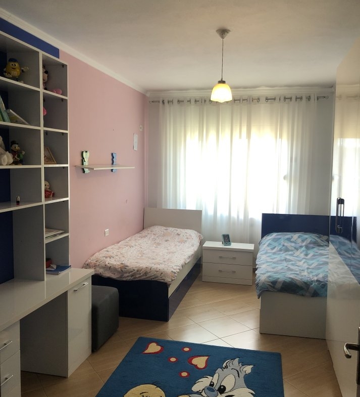 Tirane, shitet apartament 2+1 Kati 5, 112 m² 1.400.000 € (Rruga Loni Ligori, Astir)
