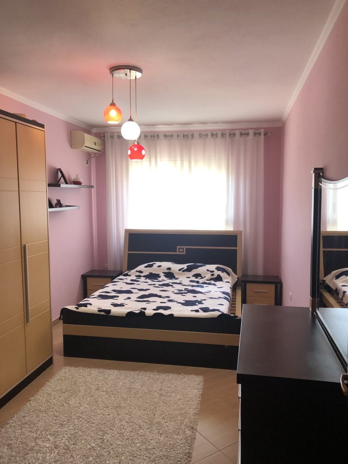 Tirane, shitet apartament 2+1+Aneks+Ballkon Kati 5, 113 m² 144.000 € (astir)