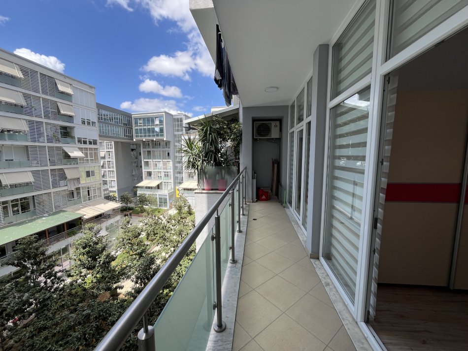 Tirane, shitet apartament , 