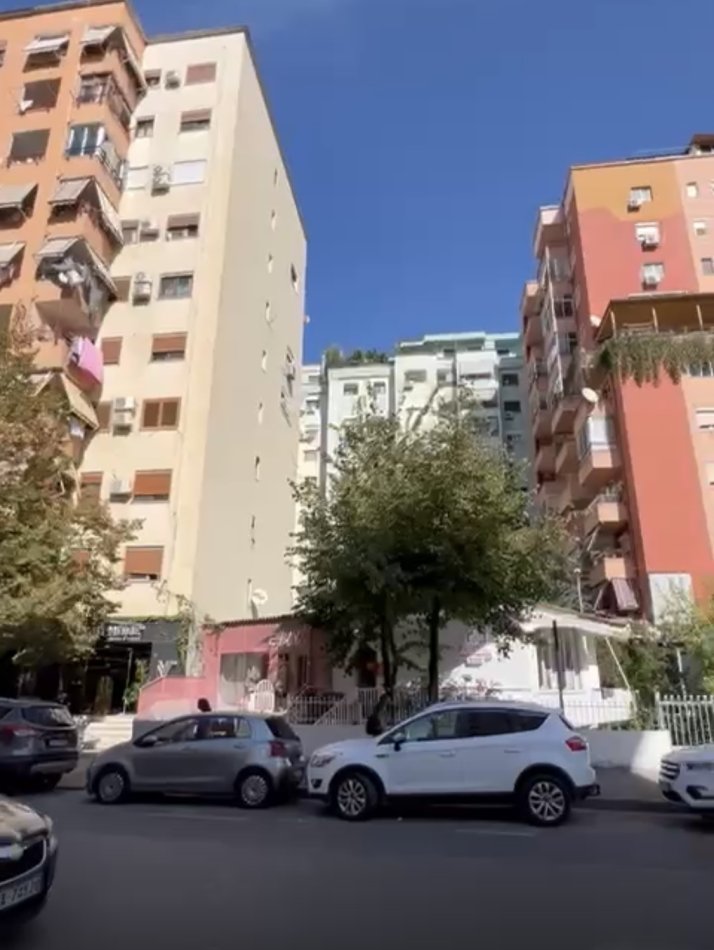 Tirane, shitet garsonier 1+1 Kati 8, 49 m² 9.400.000 € (Sokrat Miho)