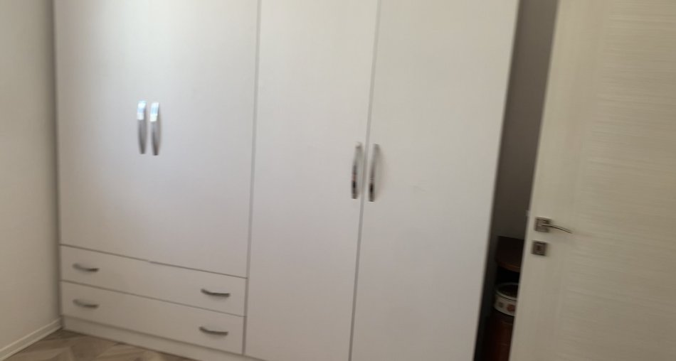 Tirane, jepet me qera apartament 2+1 Kati 3, 80 m² 300 € (5 Maji