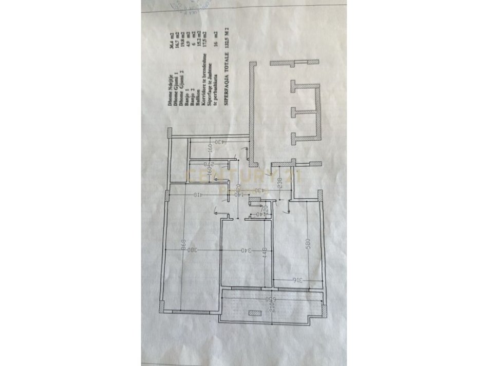 Tirane, shitet apartament 2+1 Kati 6, 310.000 m² 310.000 € (Komuna e Parisit)