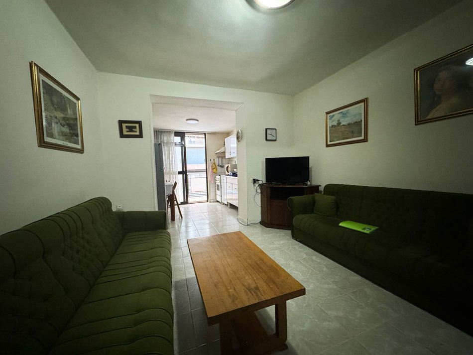 Tirane, shitet apartament 2+1+Ballkon Kati 2, 110 m² 225.000 € (Rruga Vaso Pasha, BLLOK)