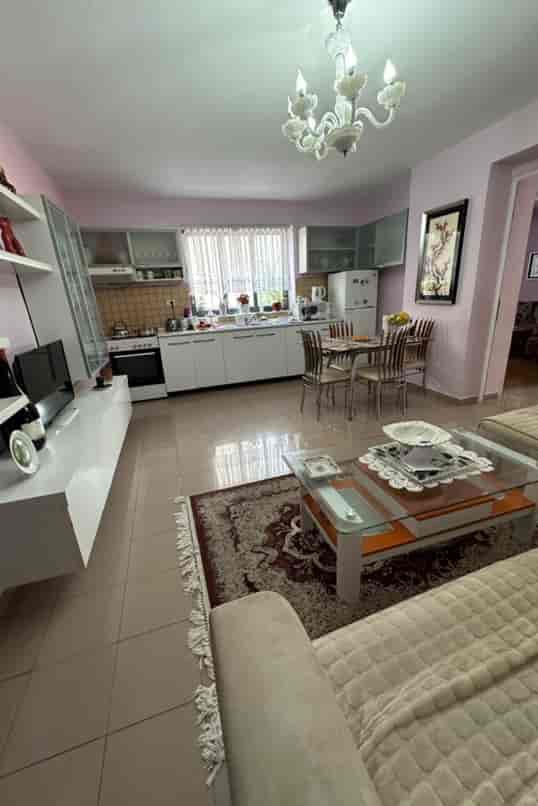 Tirane, shes apartament 3+1+Ballkon, Kati 2, 106 m² 140,000 € (Ali Demi rruga Idriz Dollaku)