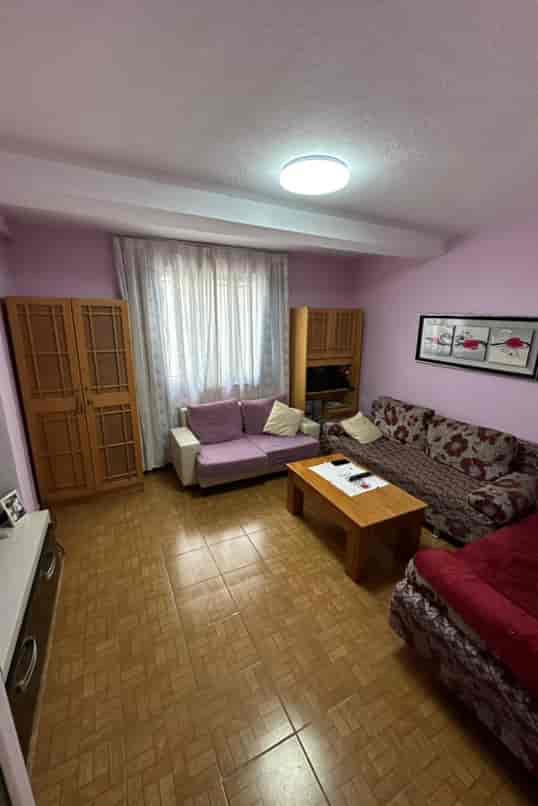 Tirane, shes apartament 3+1+Ballkon, Kati 2, 106 m² 140,000 € (Ali Demi rruga Idriz Dollaku)