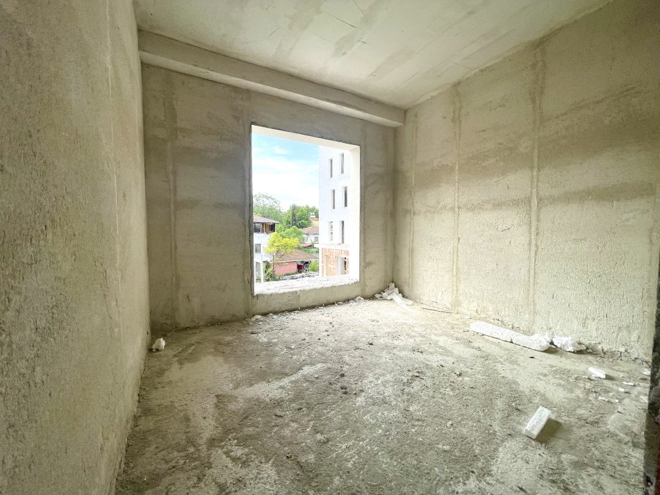 Tirane, shes apartament 1+1+Aneks+Ballkon Kati 3, 75 m² 99.900 € (Rruga e Dibres, Farmacia 10)