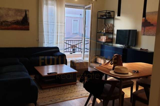 Tirane, jepet me qera apartament 2+1 Kati 2, 95 m² 600 Euro (Rezidencen G&P Rruga Rexhep Pinari,Tiranë.)
