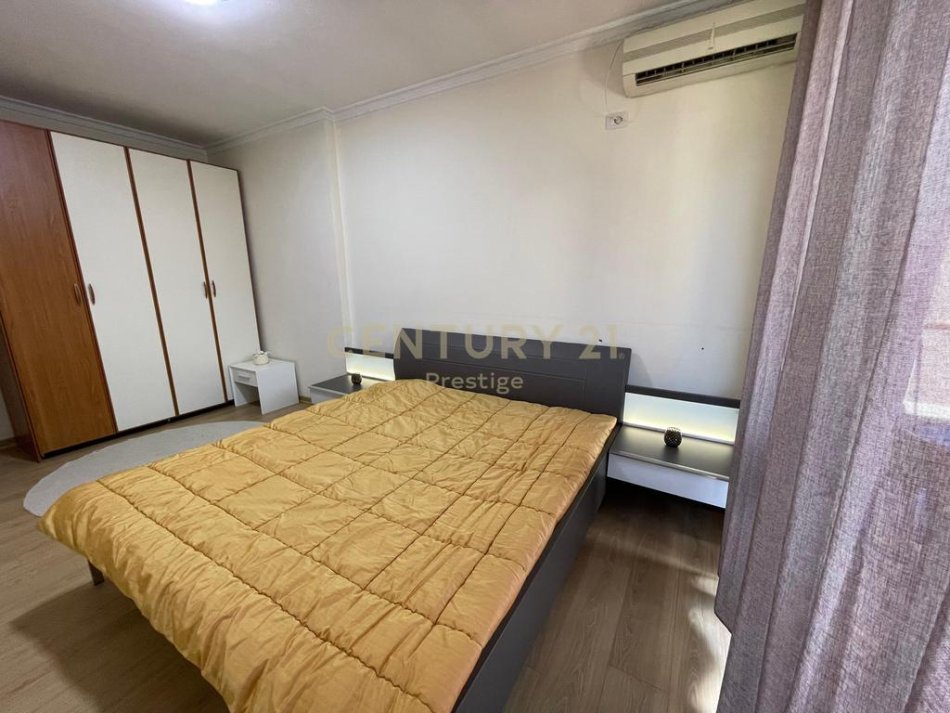 Tirane, jepet me qera apartament 1+1 Kati 7, 53 m² 650 € 