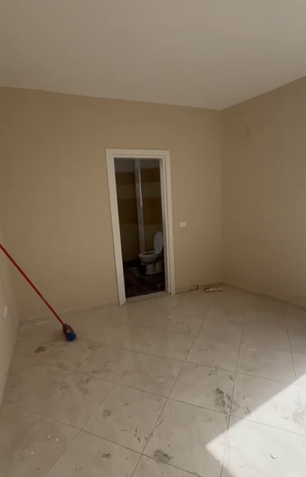 Tirane, jepet me qera apartament 2+1+Ballkon Kati 9, 35.000 € (Rruga Sokrat Miho)