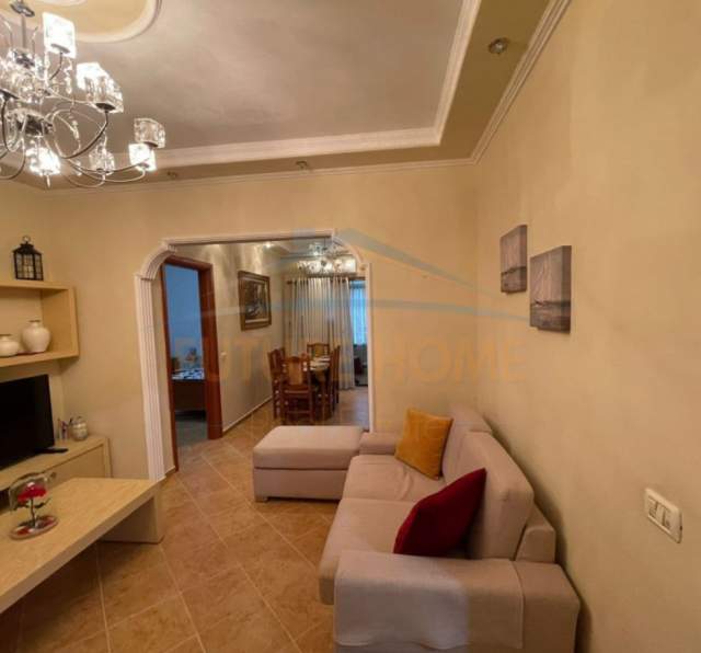 shitet apartament 2+1 Kati 3, 79 m² 105.000 Euro (Aleksander Mojsiu)