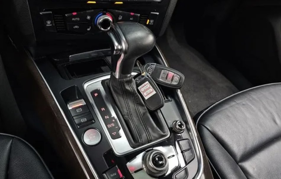 Shitet Audi Q5 !!!
