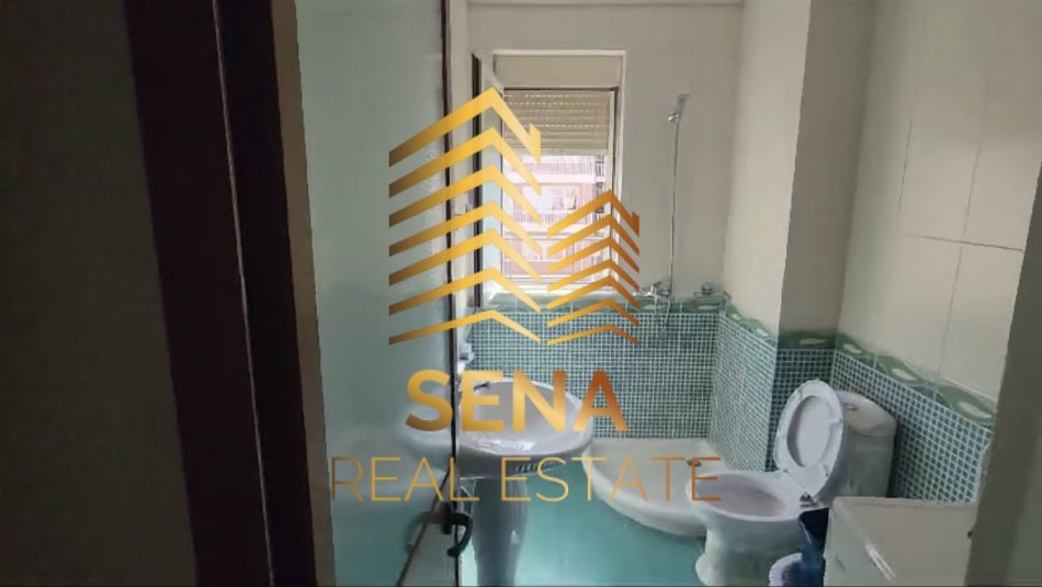 Tirane, jepet me qera apartament 2+1 Kati 2, 116 m² 500 € (Zona Don Bosko)