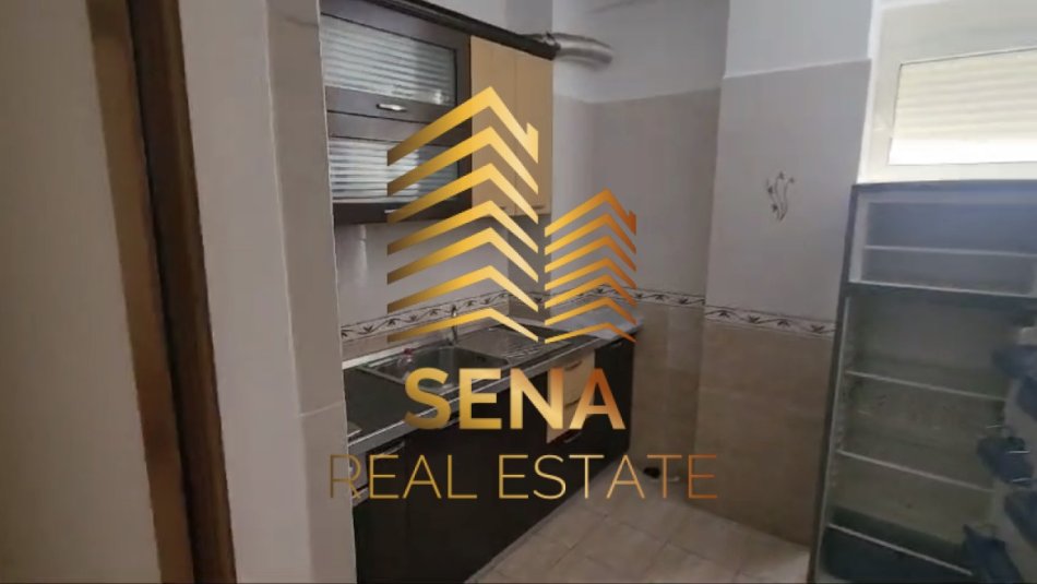 Tirane, jepet me qera apartament 2+1 Kati 2, 116 m² 500 € (Zona Don Bosko)