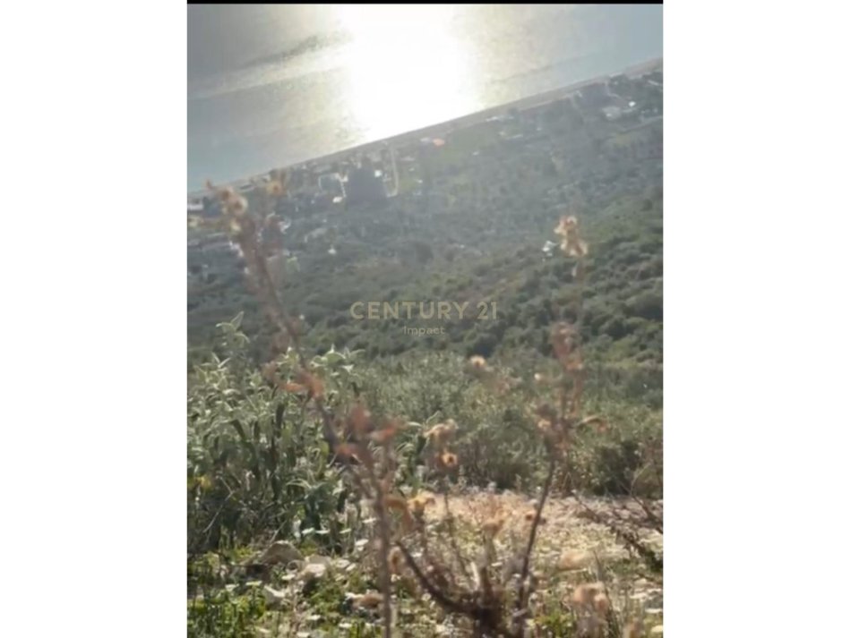 Sarande, shitet truall ne bregdet , 1.019 m² 123.000 € (Borsh Sarandë)