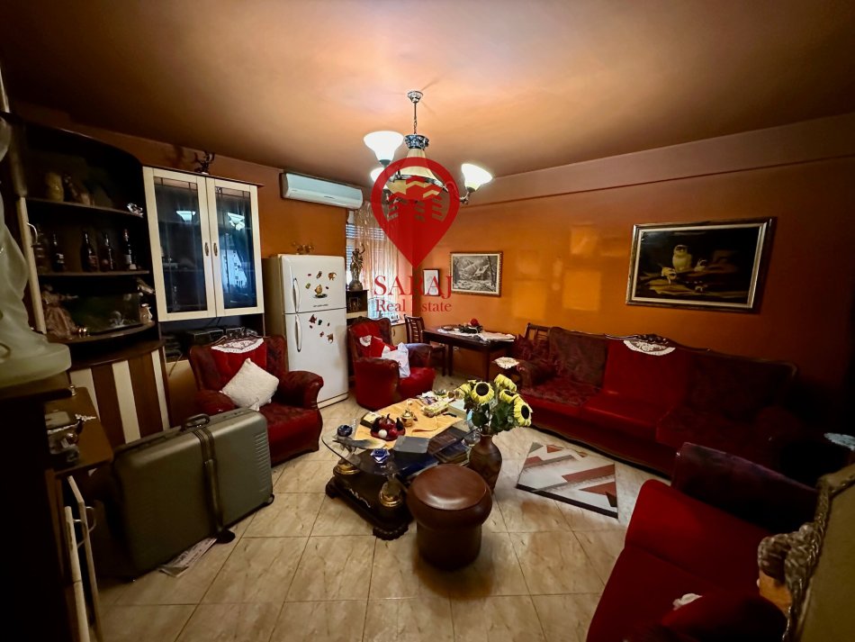 Tirane, shitet apartament 2+1+Aneks+Ballkon Kati 4, 70 m² 165.000 € (Qender te Mine Peza)