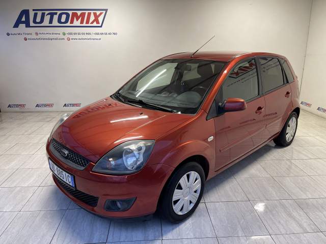 Tirane, shes makine Ford FIESTA Viti 2008, 3.800 Euro