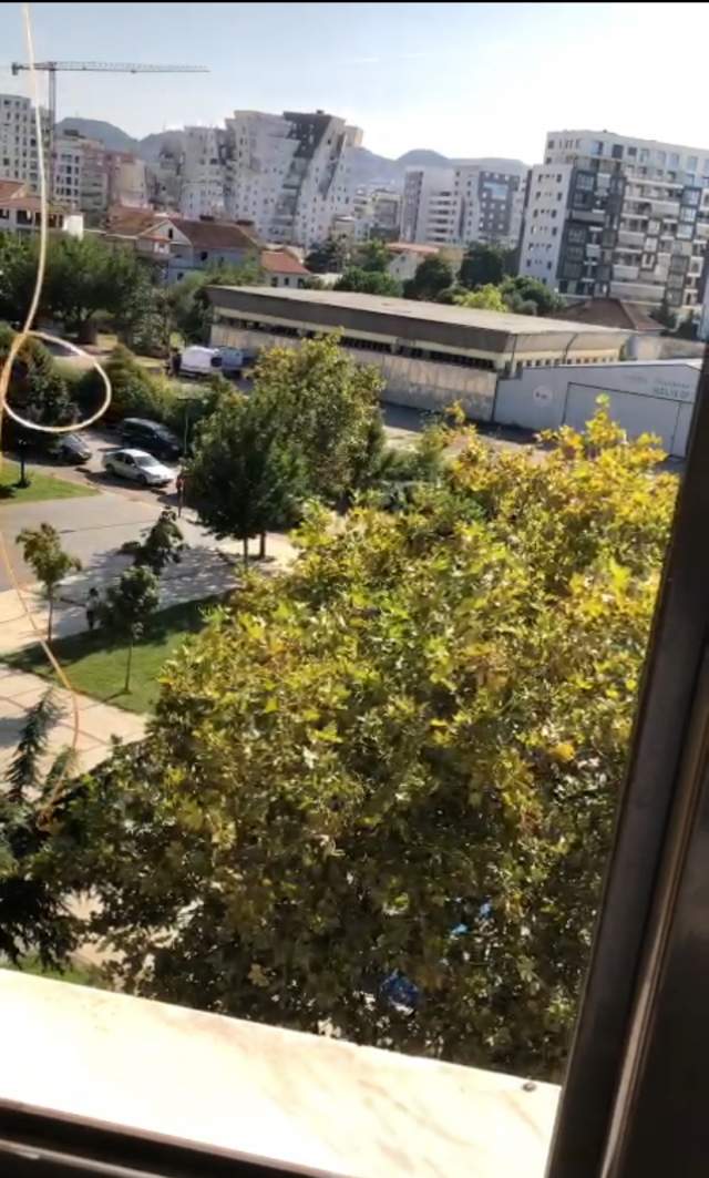 Tirane, jepet me qera apartament 2+1+BLK Kati 4, 95 m² 45.000 Leke (Ish Fusha Aviacionit)
